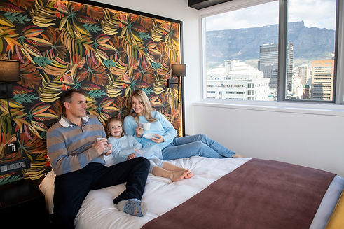 Models_Hotel_Skye_CT_220.jpg