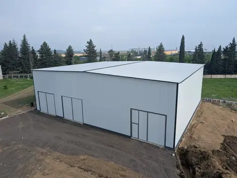 ინდუსტრიული მშენებლობა, მრავალფუნქციური შენობა