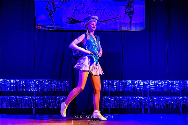 53843073_593636234433675_111642735647129