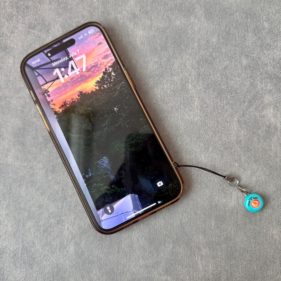 Thumbnail: A slice of orange charm