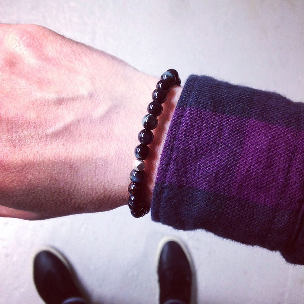 Thumbnail: Falcon eye bead bracelet and "Infinity" clasp