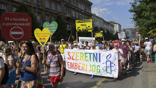 Augusztus 10-én Szivárványos nap lesz Pécsett