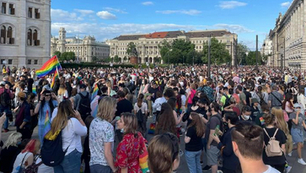 Óriási tömeg volt a Kossuth téren