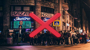 Megütötték a meleg szépségkirályt