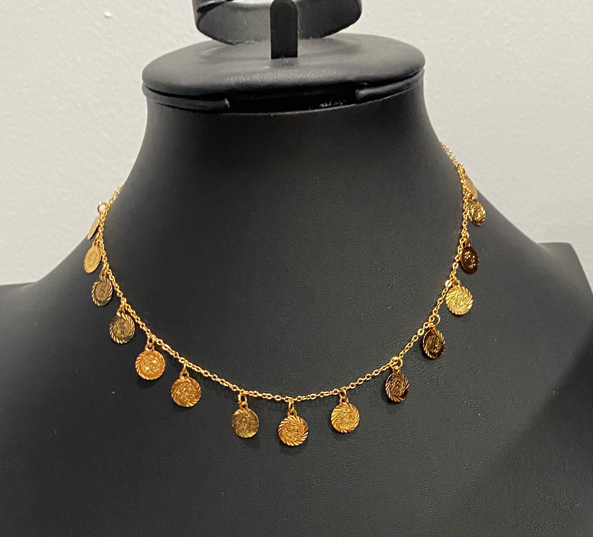 Classic Ginaya (coin) necklace 