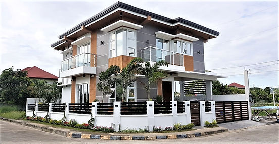 Exterior 3.jpg