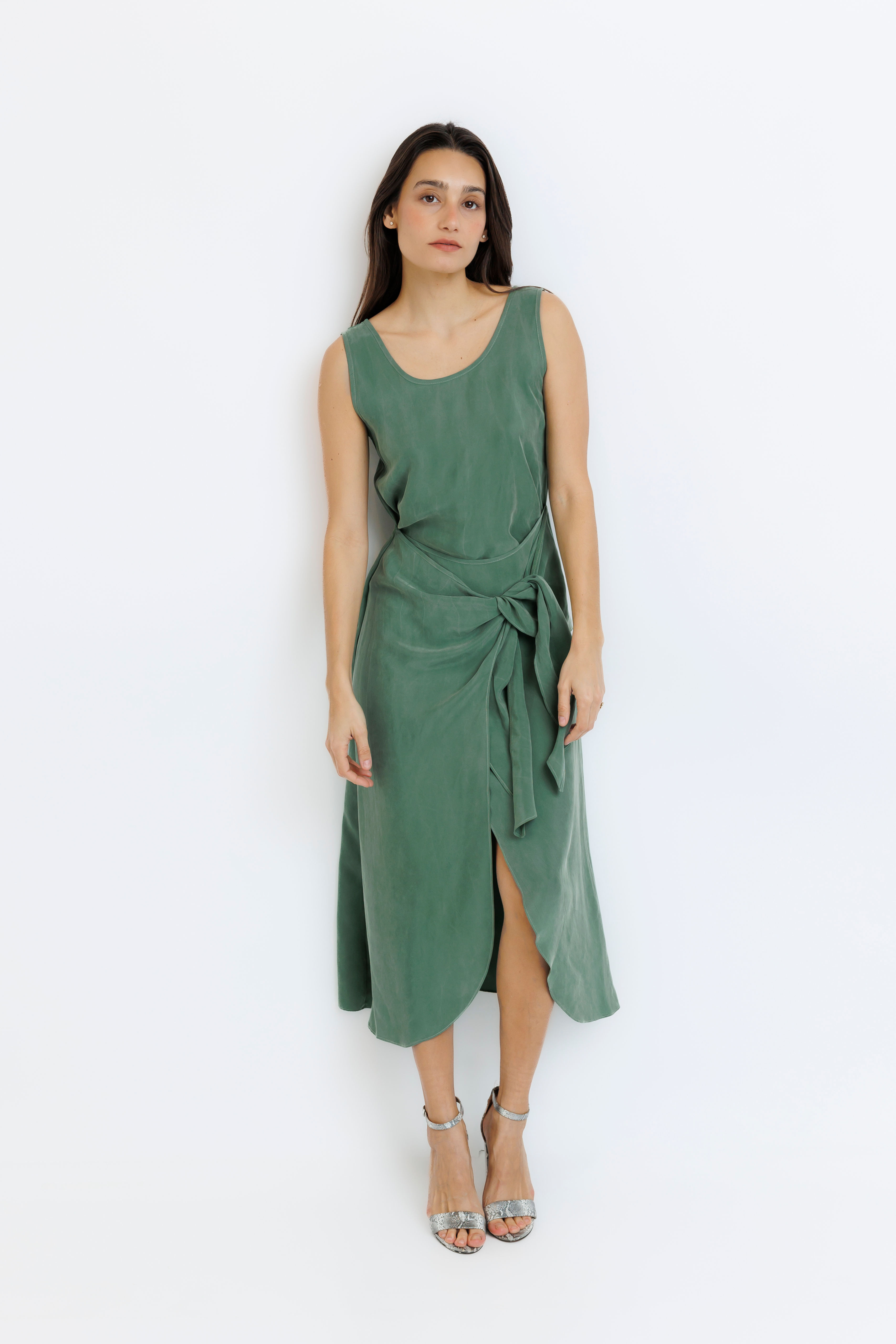 THE ULTIMATE DRESS