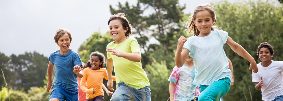enfants jouant