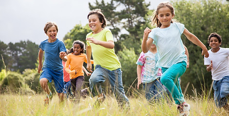 enfants jouant