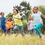 enfants jouant