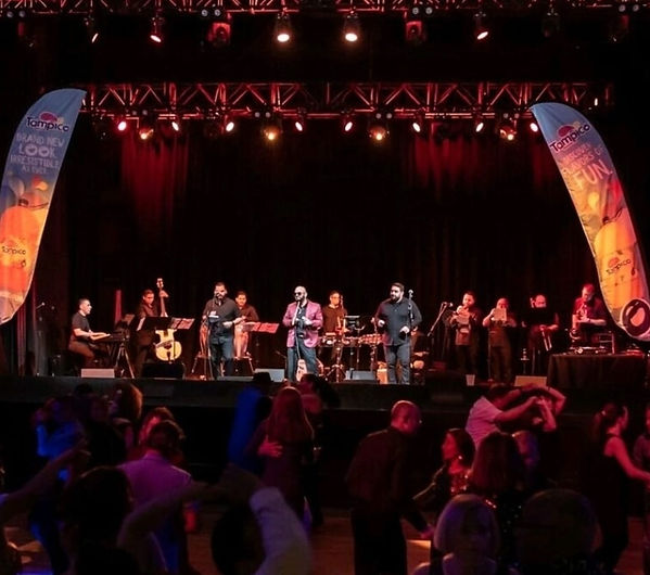 Junior Rivera y su Orchestra