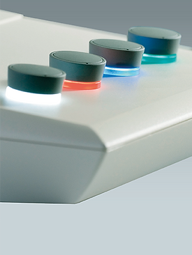 Okatron en France. Boitiers plastiques et aluminium design pour équipements électroniques. OKW Gehäusesysteme GmbH, METCASE, ITALTRONIC. Boitiers pour l'électronique, IoT, IIoT, de capteurs, fabrication et conception électronique, boutons de commande, technologie de contrôle, industrie électrique et électronique, potentiomètres rotatifs, ergonomiques, boitiers manuels, boitiers muraux, boitiers encastrables / DIN, boitiers pupitres, boitiers de table et pour instruments, rails DIN de montage.