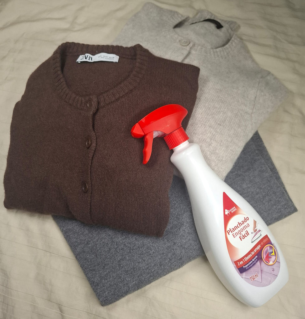 Jersey de invierno en tonos neutros y cálidos apilados para un look cozy