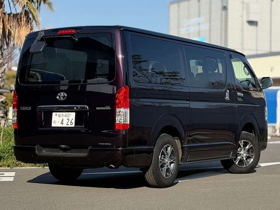 サムネイル： 【総額・埼玉店】 ハイエースバン ダークプライム 寒冷地仕様 4WD ディーゼル ナビ TV バックモニター ETC 車検令和9年4月【オートローン有】