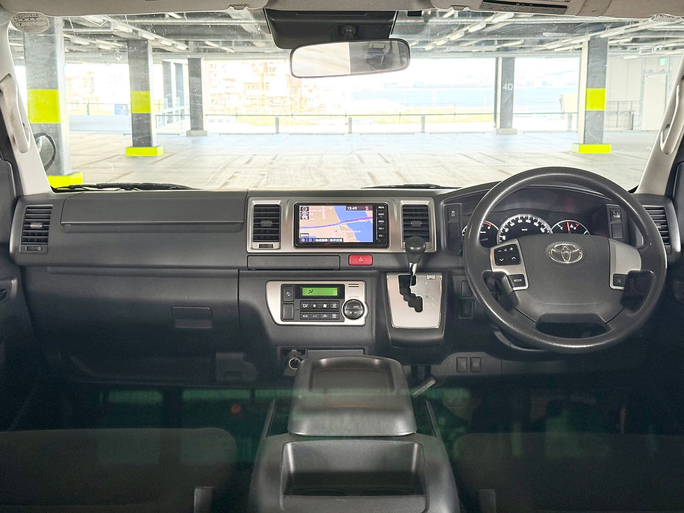 サムネイル： ハイエースバン スーパーGL 2.8 ディーゼル 4WD 寒冷地仕様 ナビ テレビ バックモニター ETC