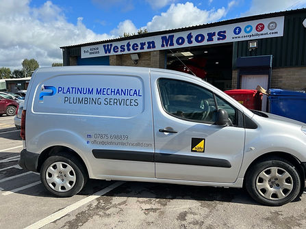 Body Repairs Caerphilly, Paint Spraying Caerphilly, Caerphilly Body Shop, MOT in Caerphilly, Paint Spraying Caerphilly