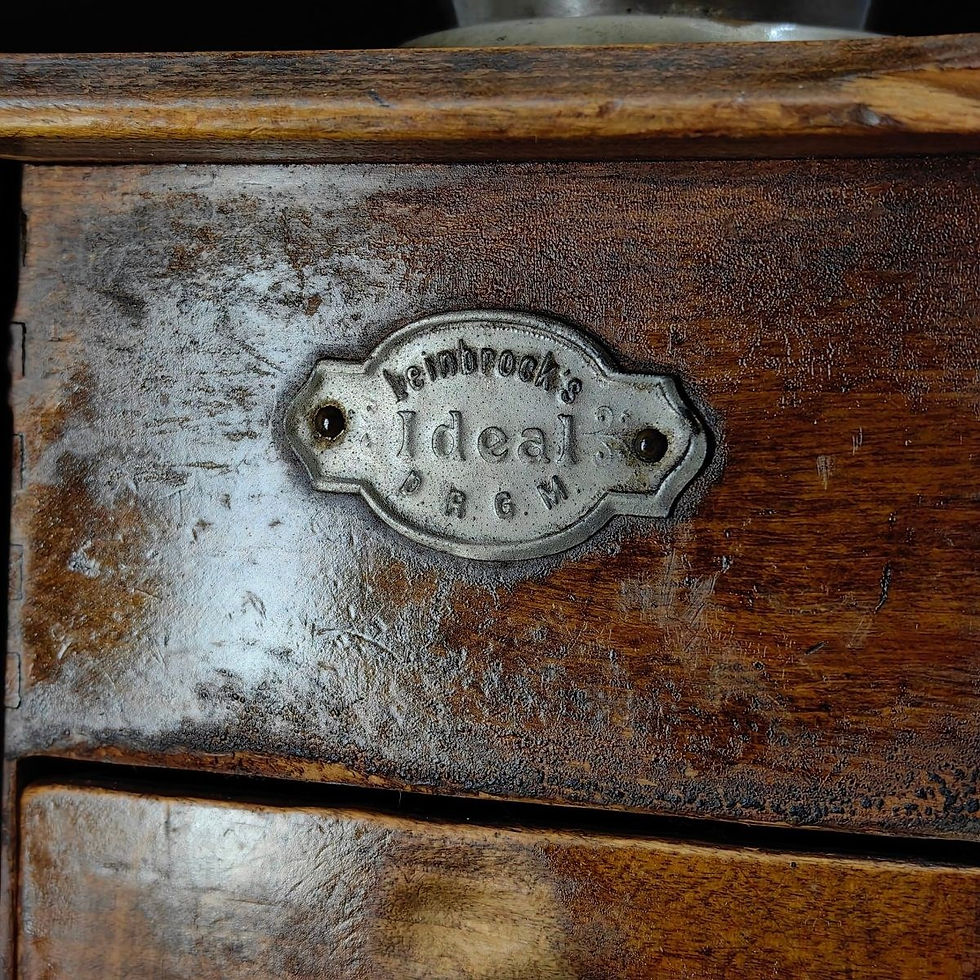 Küçük resim: Vintage Komple Ahşap Kahve Değirmeni 1960/70