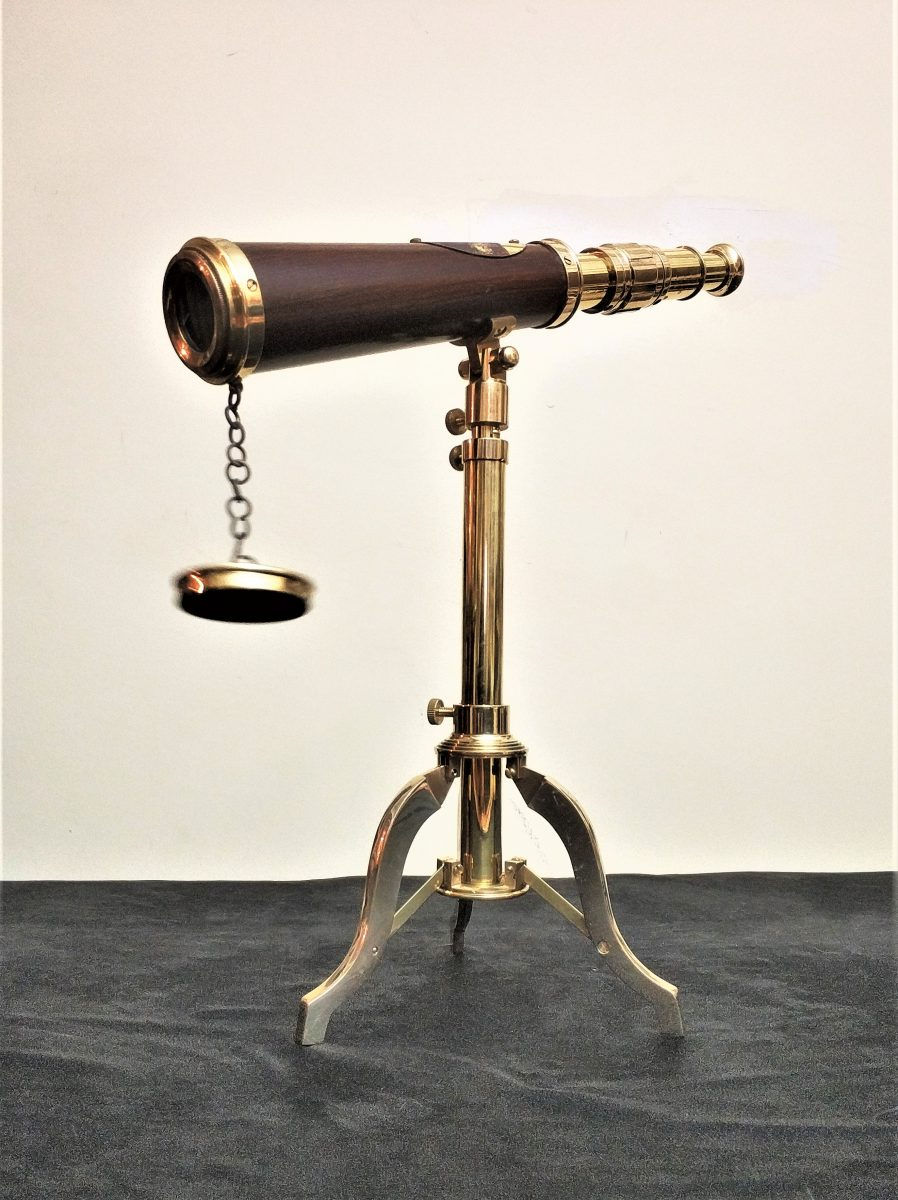 Küçük resim: Scope Pikate 1915 Tamamen Pirinç Teleskop