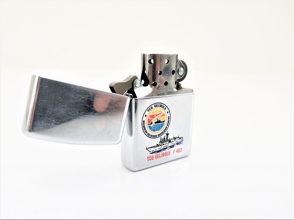 1999 Yılı Üretimi Orijinal Zippo