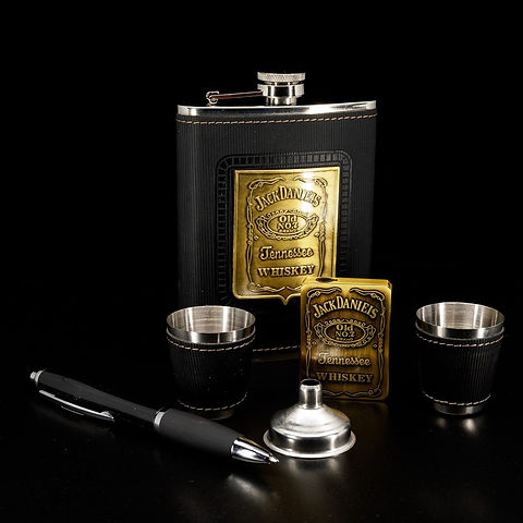 jack daniels şişe taslağı