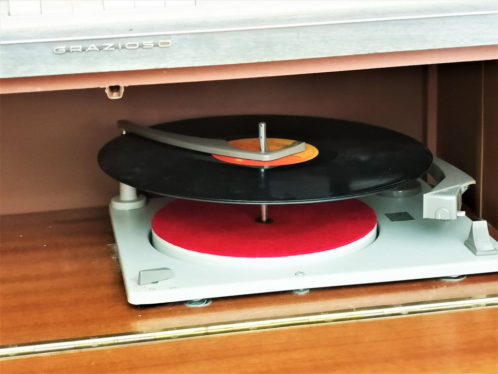 Küçük resim: Graetz Altena Grazioso 4 Müzik Dolabı