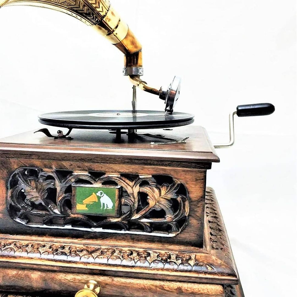 Küçük resim: His Master's Voice Retro Gramofon