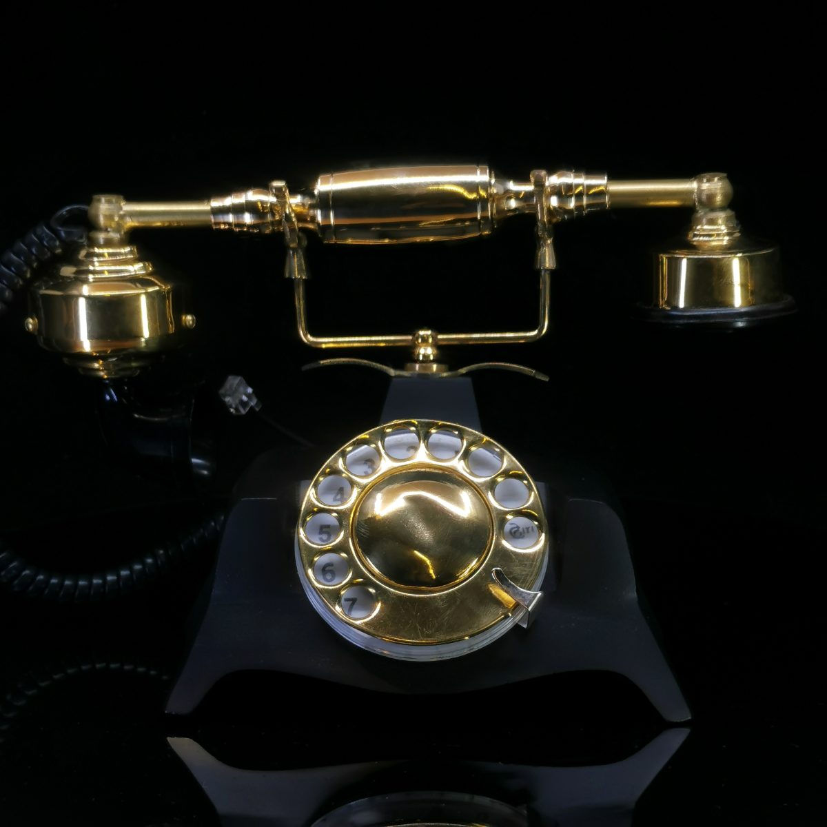 Viktoryen Tarz Özel Tasarım Siyah Çevirmeli Telefon