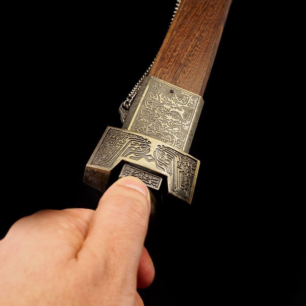 Küçük resim: Tamamı Ahşap ve Metalden Özel Tasarım Dekorluk Katana - Mezat