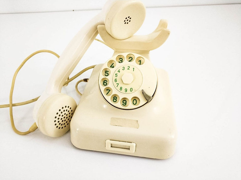 Küçük resim: Almanya Üretimi Vintage Çevirmeli Telefon