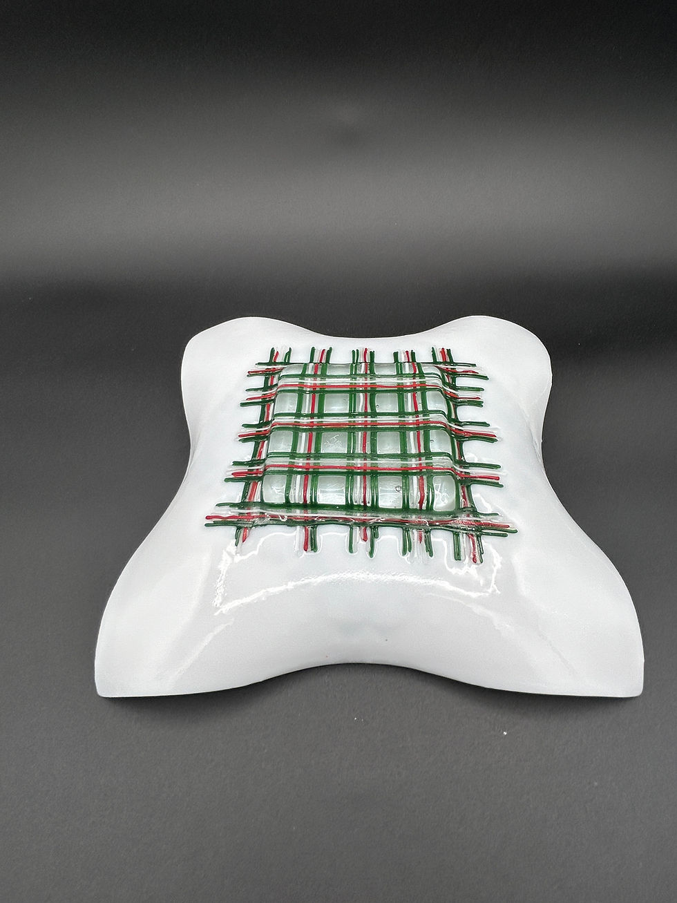 Thumbnail: Christmas Tartan Dish