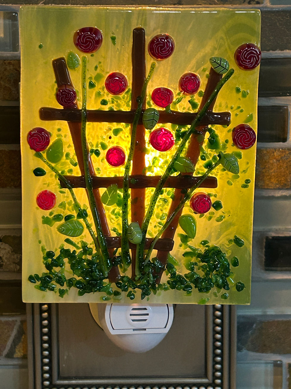 Thumbnail: Rose Trellis Nightlight