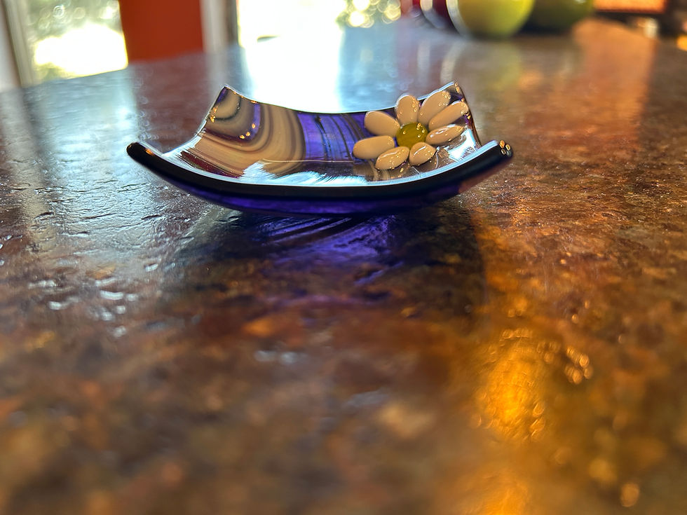 Thumbnail: White Daisy Trinket Dish