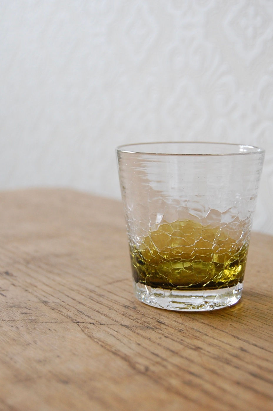 icecrack glass olive