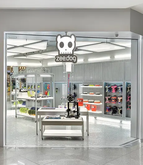 zeedog.webp