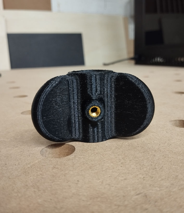 Impression 3D avec inserts laiton
Fabriqué dans les Vosges