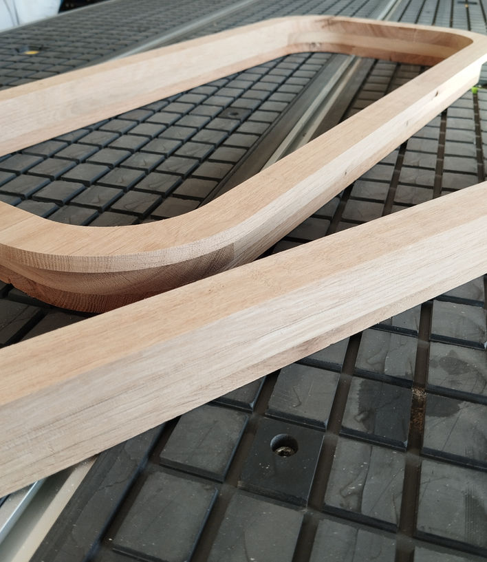 Usinage CNC, fabriqué dans les Vosges, chêne massif