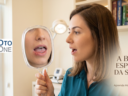lesões na boca, estomatologia, otorrinolaringologista em São Paulo, aftas recorrentes, herpes labial, leucoplasia oral, candidíase oral, líquen plano oral, eritroplasia, ferida na boca que não cicatriza, biópsia oral, língua geográfica, estomatite herpética, mancha branca na boca, mancha vermelha na boca, câncer de boca prevenção, úlcera oral, dor para engolir, especialista em boca São Paulo, clínica de otorrino Itaim, Clínica Oto One, Dr. Bruno Rossini, exame físico oral, lesões da mucosa, imunidade e aftas, tabagismo e feridas orais, ardência na língua, doenças da faringe, caroço na boca, diagnóstico de ferida bucal.