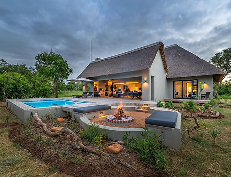 safari home