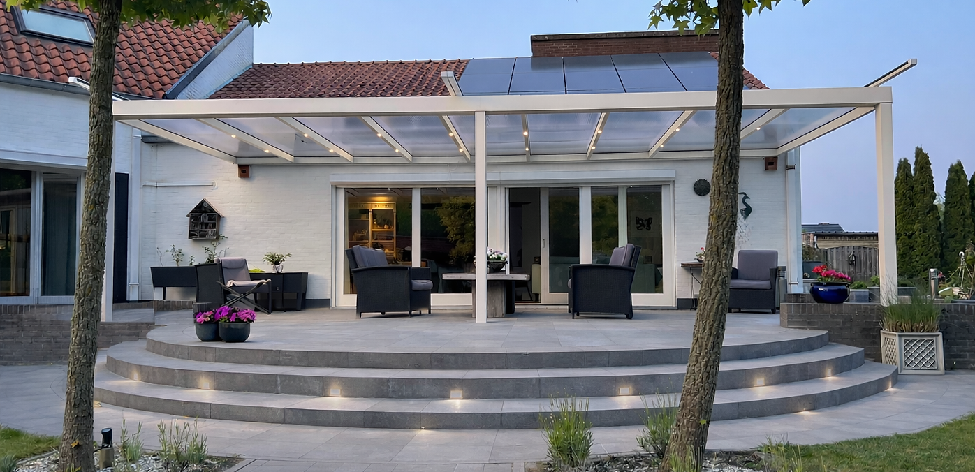 Twilight tuin met moderne pergola.png