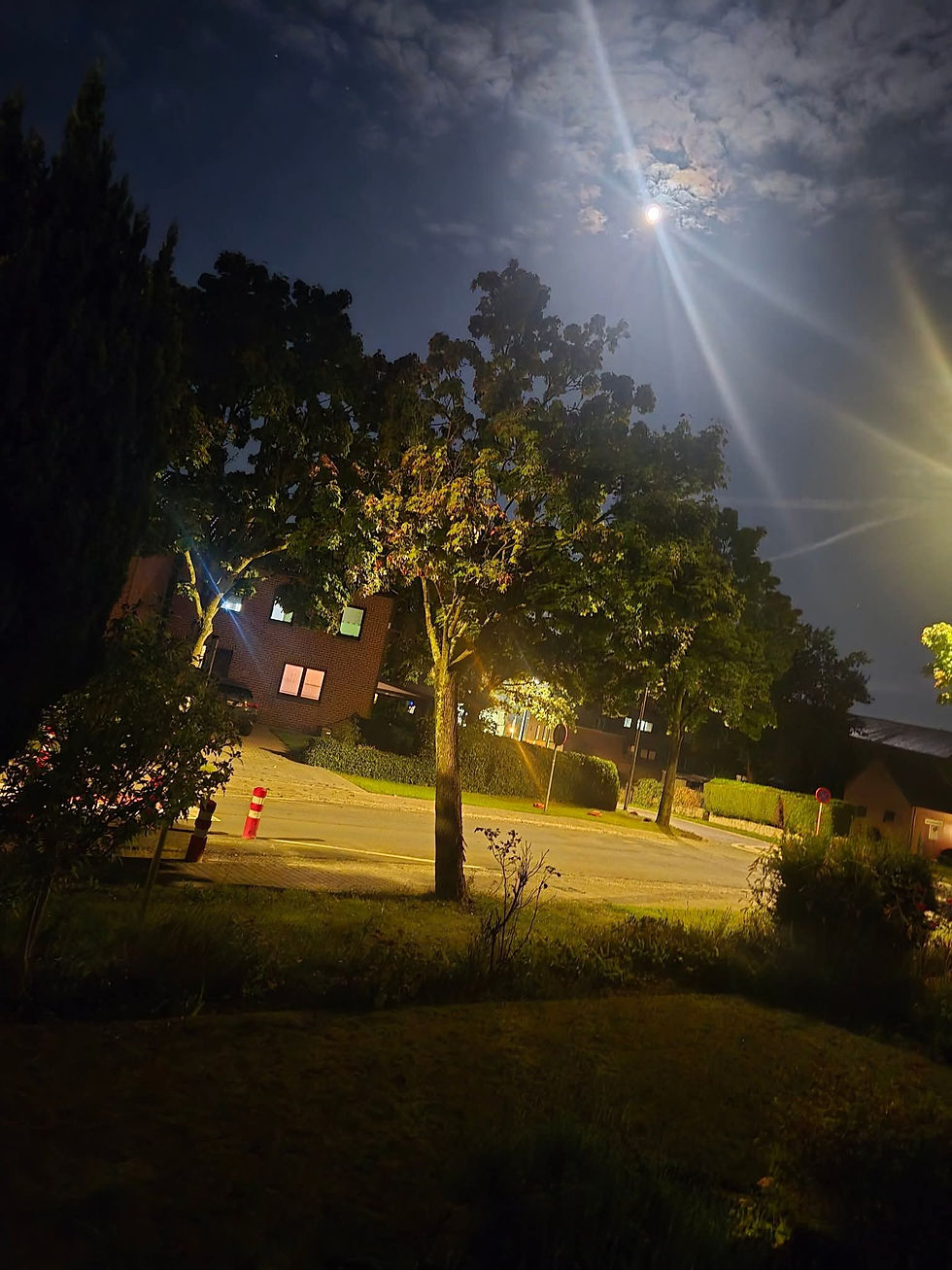 Op deze foto stond ik vaak lange nachten high van wiet. Vandaag stond ik hier in gebed, Jezus Christus lovend voor het onmogelijke dat Hij in mijn leven heeft gedaan.