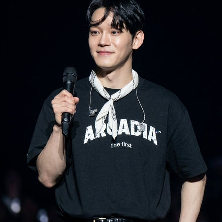 Chen Tunaikan Janji di Zepp KL, Peminat Terbuai Emosi