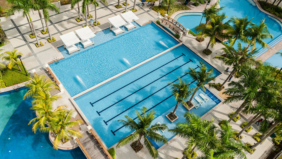 Amenities-Pool-Shot-2.jpg