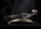 Vue latérale de la Chaise Longue Chauffante Cleopatra Classico avec accoudoirs réglables.
