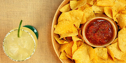 Nachos и сальса
