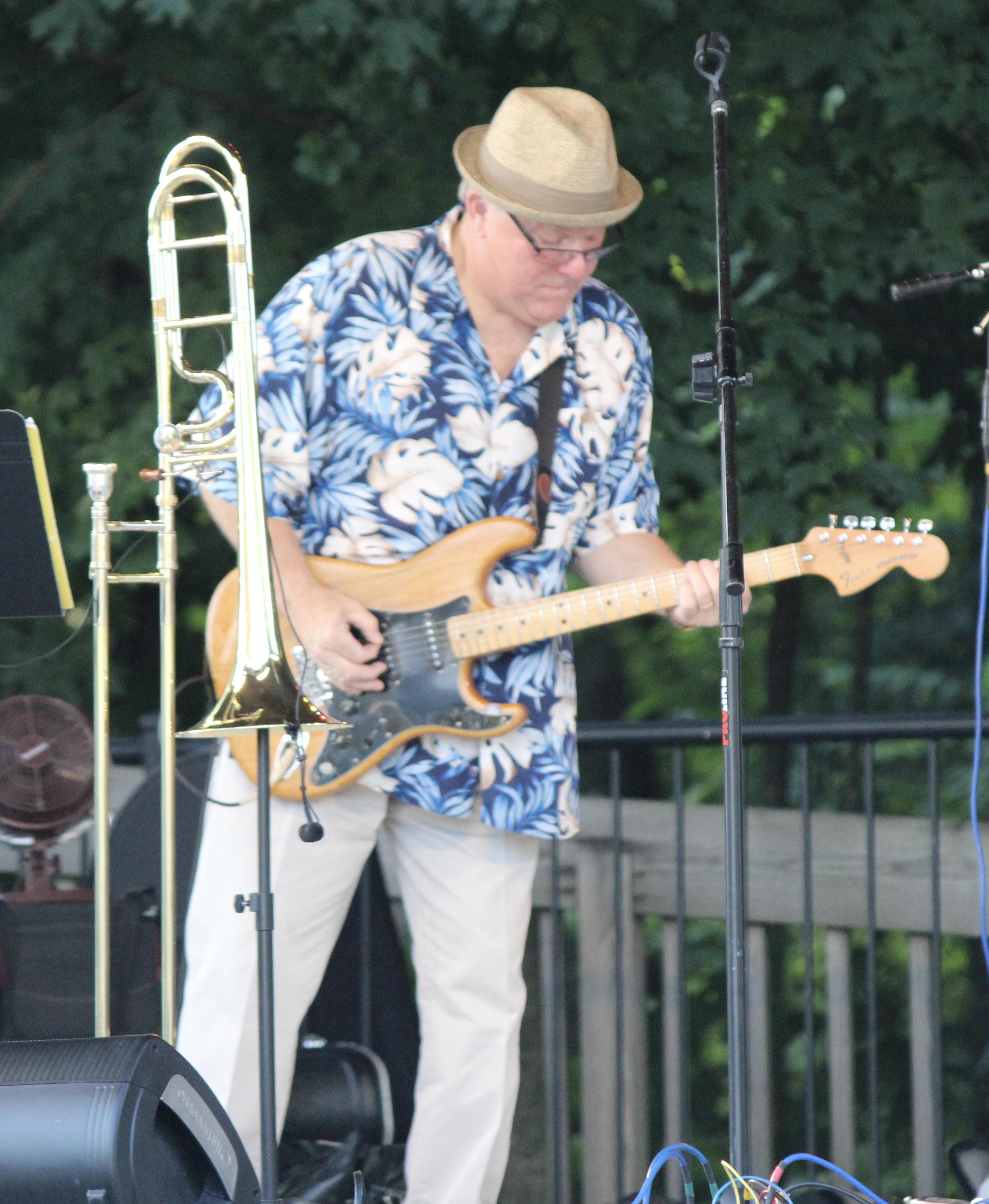 Play that guitar, Jim!