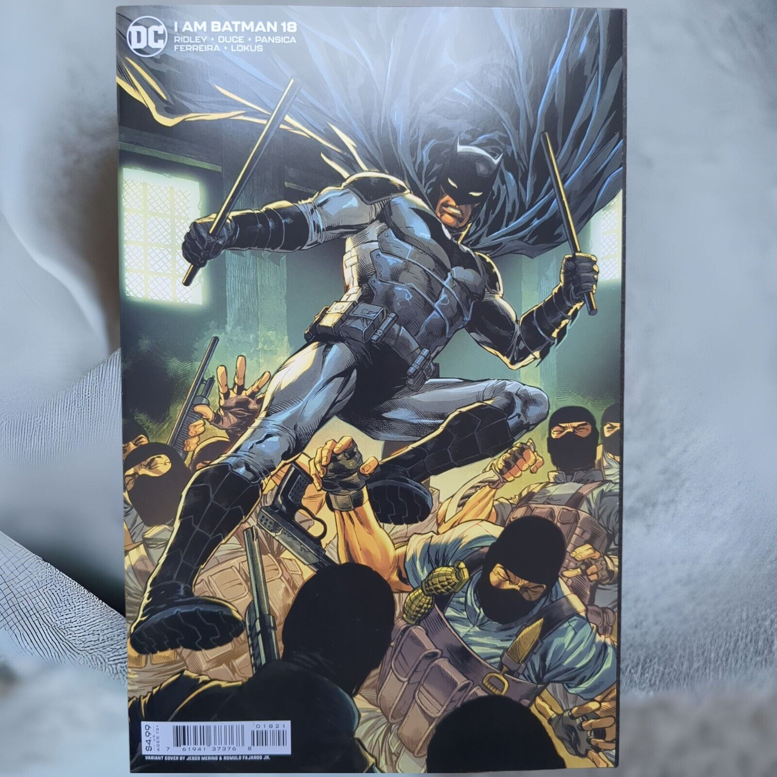 I AM BATMAN #18  CVR B JESUS MERINO VARIANT 2023