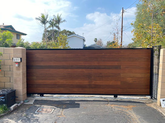Ipe Hardwood Horizontal Fence with Stain in Orange, CA