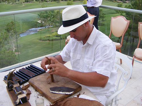 cigar roller.jpeg