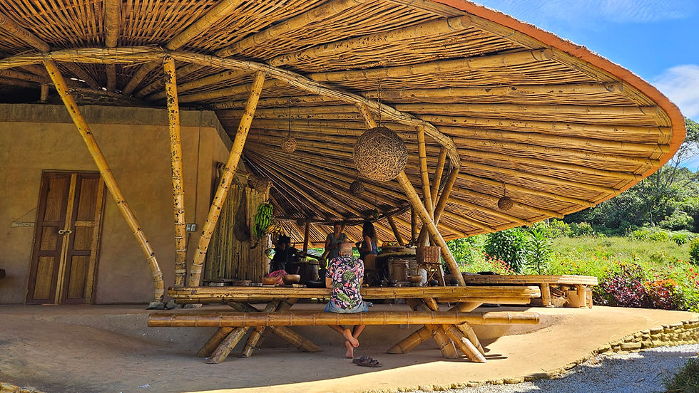 Long co-working / dining table at Casa Sona