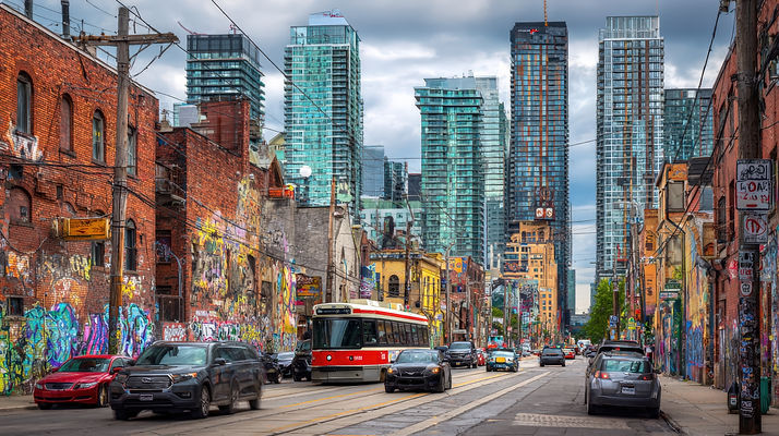 vecteezy_urban-landscape-of-toronto-contrasting-architecture_70683532.jpeg